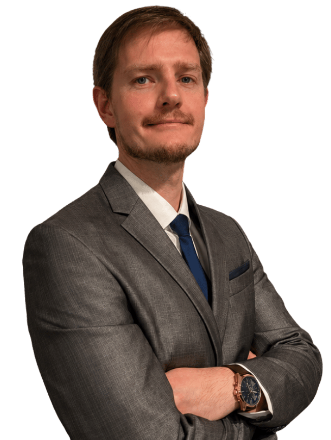 Retrato profissional do advogado Gustavo Antonio Rorig na página inicial do site de advocacia em Canoas.